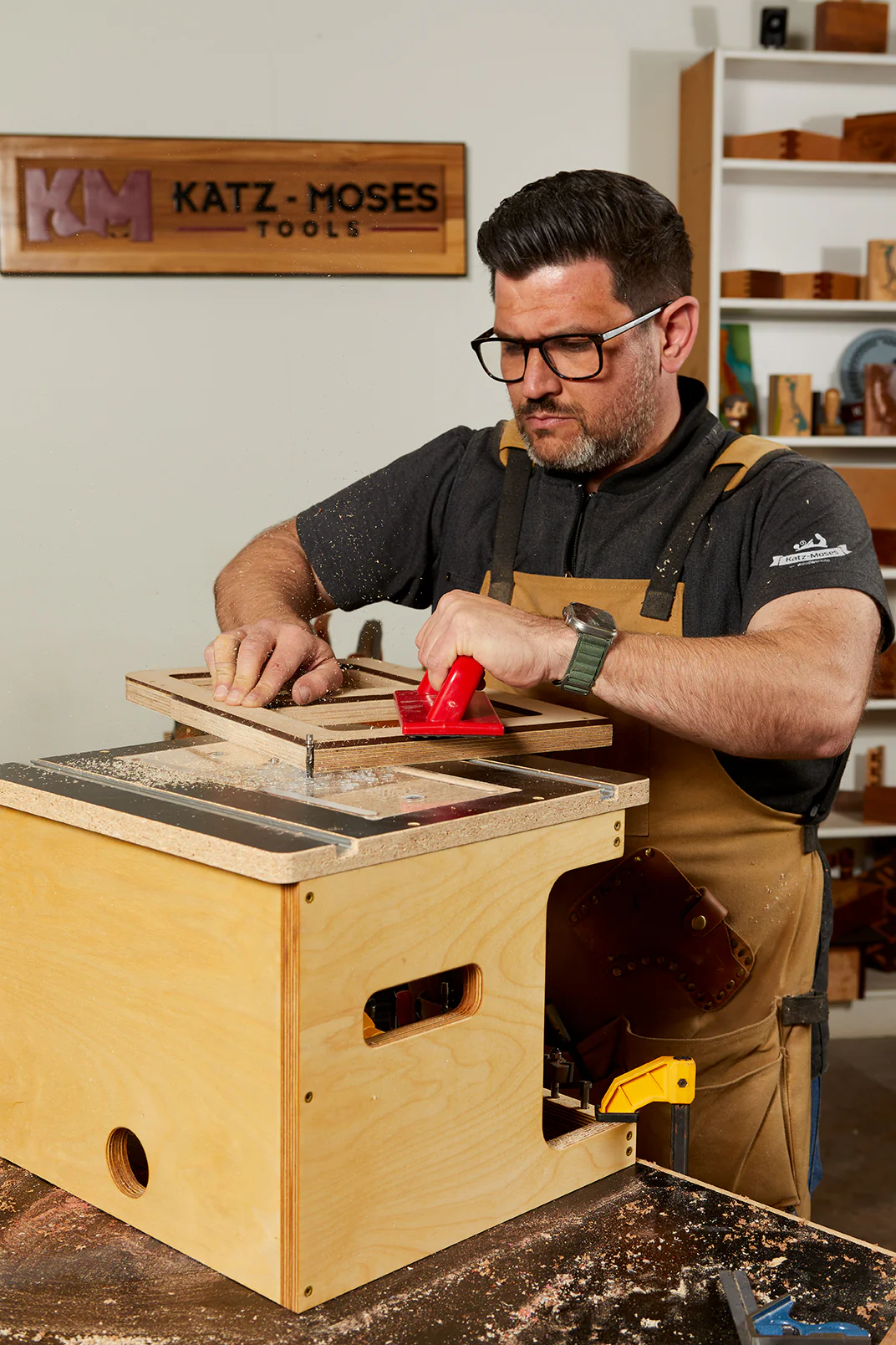 3X3 Custom 6-in-1 Universal Trim Router Jig + KM Tools Benchtop Router Table Bundle - Image 35